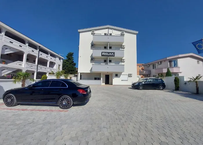 Ulcin Relax Apartments & Rooms